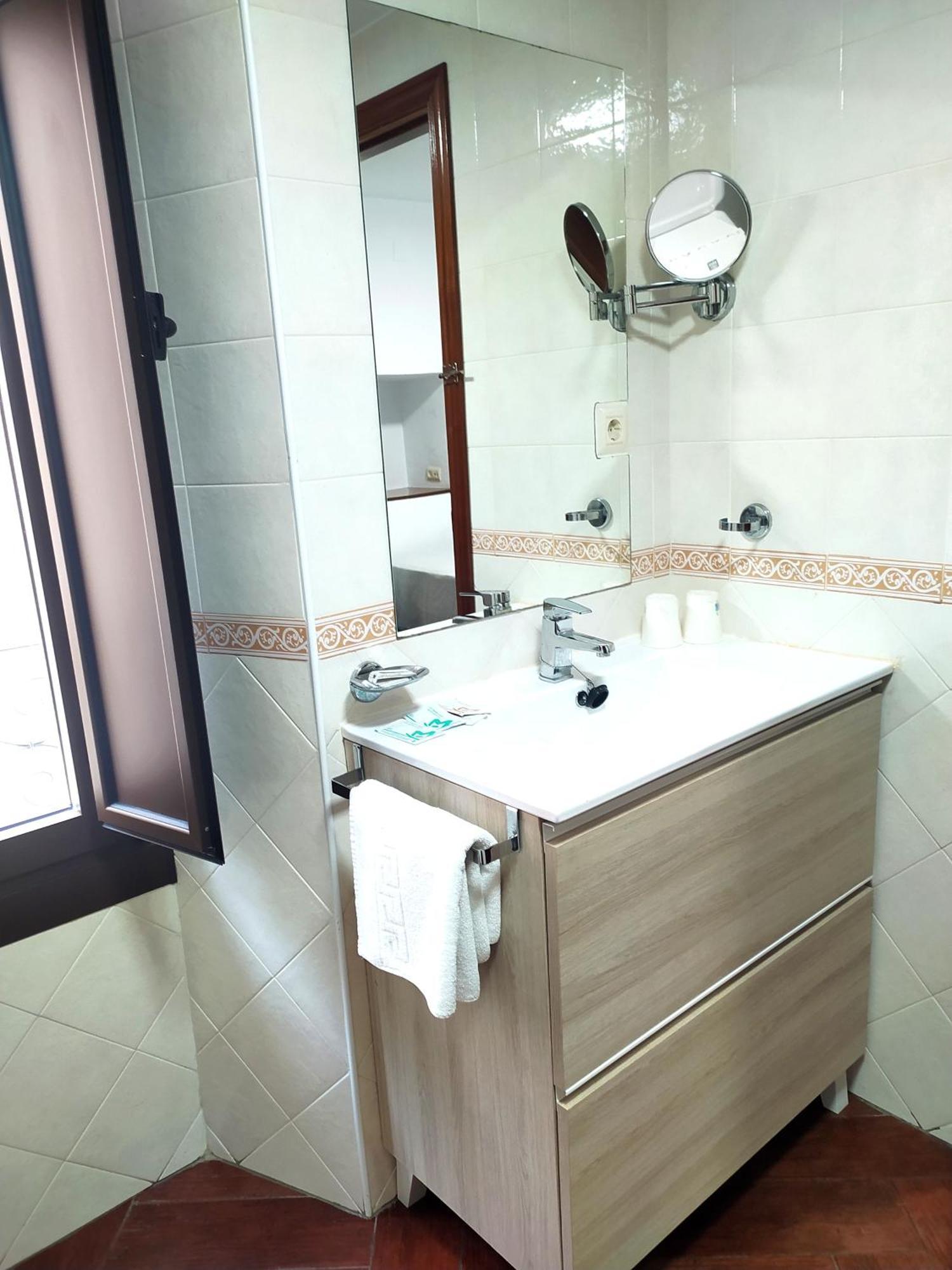 Hostal Cuzco Trujillo Exteriör bild